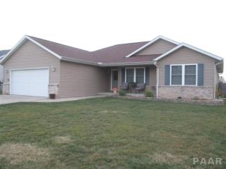 1809 Fawnridge Ln, Pekin, IL 61554-9445