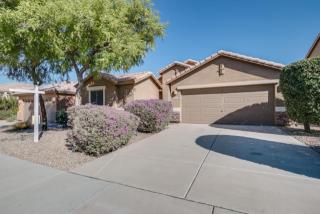 8027 27 Way, Phoenix AZ  85032-2000 exterior