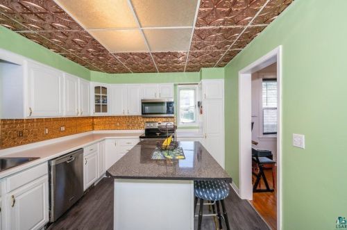 718 1 Ave, Duluth MN 55806-2539 exterior