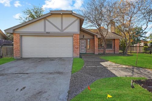 5906 Thom Rd, Humble TX 77346-2764 exterior