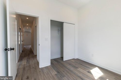 2062 2nd St, Philadelphia PA 19122-0033 exterior