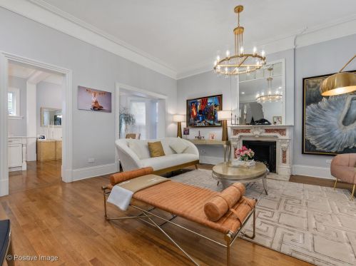 529 Wrightwood Ave, Chicago IL  60614-1794 exterior