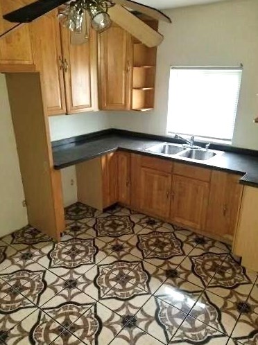 3384 37th St, Milwaukee WI  53216-3726 exterior