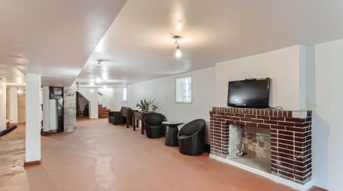 126 Menard Ave, Chicago IL 60634-5221 exterior