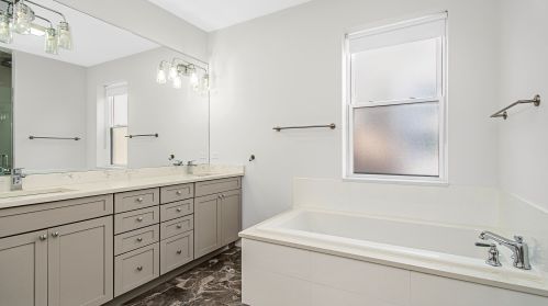 2317 Addison St, Chicago IL 60618-6042 exterior