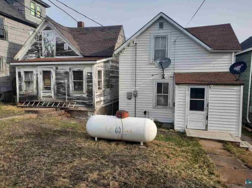 128 Sheridan St, Ely, MN 55731-1215