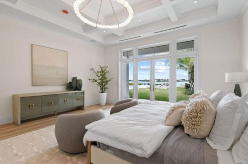 18826 Loxahatchee Riv Rd, Jupiter FL 33458-1081 exterior