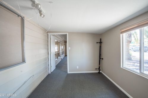 9101 Country Clb Dr, Chandler AZ 85248-6420 exterior