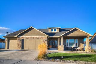 8605 Garden Ave, Yakima WA  98908-8453 exterior