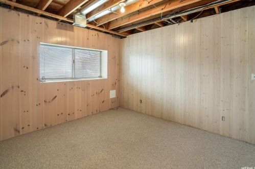 7218 Christalee Ct, Taylorsville UT 84084-7415 exterior