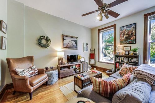 1240 Wolcott Ave, Chicago IL 60622-3883 exterior