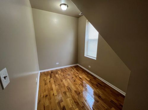 5144 Throop St, Chicago IL 60607-2534 exterior