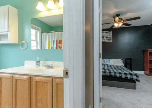 1893 Upper Maple St, Killingly CT 06241-1513 exterior