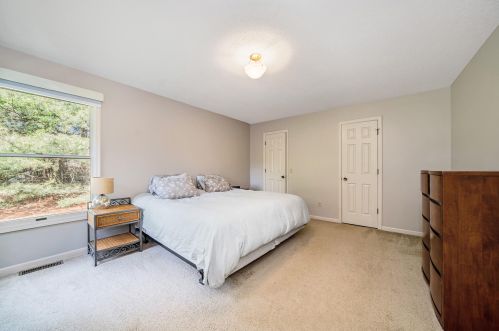 2657 Leffingwell Ave, Grand Rapids MI 49525-3967 exterior