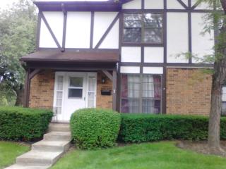 4201 Brentwood Ln, Waukegan, IL 60087-1808