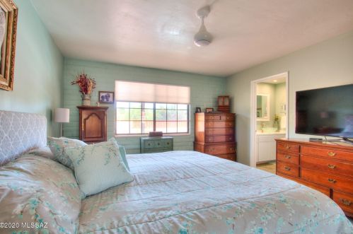 320 Paseo Chuparosas, Green Valley AZ 85614-3303 exterior