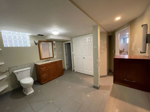 6320 Paulina St, Chicago IL 60660-1111 exterior