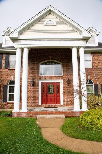 3830 Ridgefield Farms Dr, Defiance, MO 63341-2001