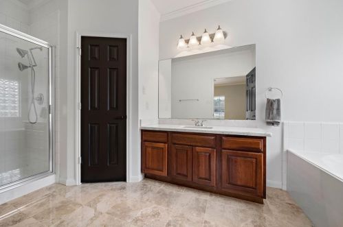 11410 Connie Ln, Montgomery TX 77316-5430 exterior