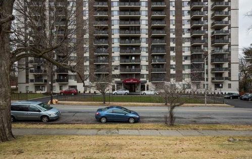 160 Academy St, Poughkeepsie NY  12601-4515 exterior