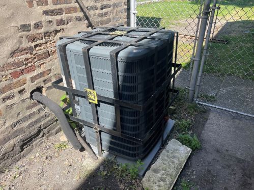 5141 Wabash Ave, Chicago IL  60615-3310 exterior