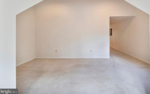 15302 Sweetridge Rd, Silver Spring MD 20905-3804 exterior