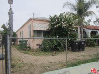 9125 Hoover St, Los Angeles, CA 90044-6417