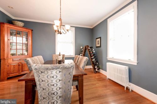 2400 32nd St, Washington DC  20020-1402 exterior