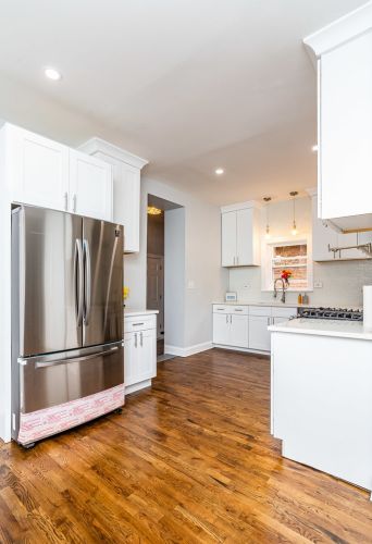 6756 Prairie Ave, Chicago IL  60637-4033 exterior