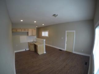 326 Lincoln St, Indianapolis IN  46225-1820 exterior