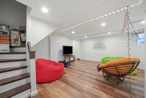 2545 Walton St, Chicago IL 60651-3210 exterior