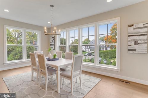 920 Darton Dr, Alexandria VA 22308-2021 exterior