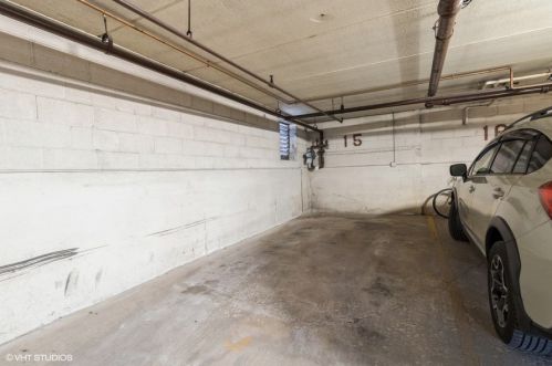 6440 Devon Ave, Chicago IL 60631-2096 exterior