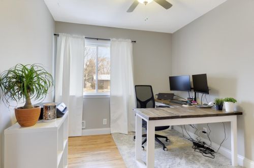 981 Cortland Dr, Saint Paul MN 55124-8910 exterior