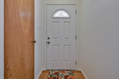 826 Oakgrove Dr, San Jose CA  95129-2319 exterior