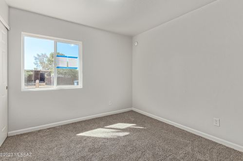 7227 Bellingham Dr, Tucson AZ  85730-3305 exterior