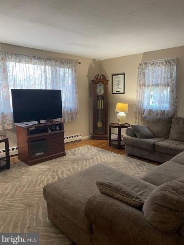 100 1st Ave, Pottstown, PA 19464-3232