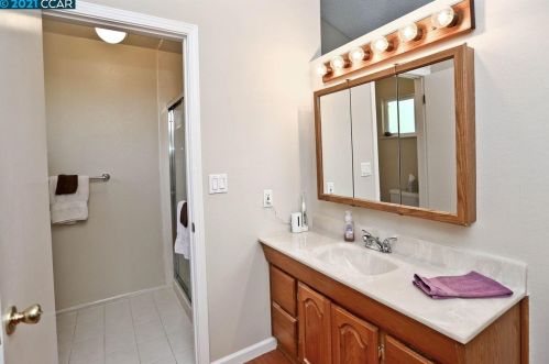 1619 St, Concord CA 94521-1001 exterior