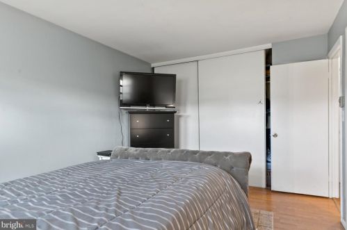 217 Pulte Rd, Lancaster PA 17601-3326 exterior