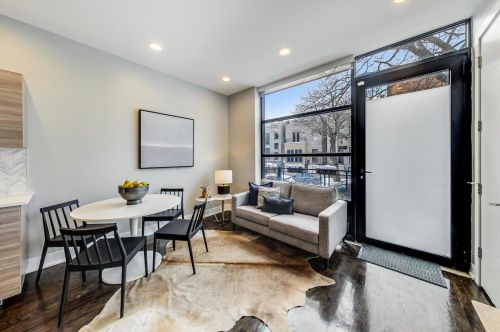 1349 Leavitt St, Chicago, IL 60622