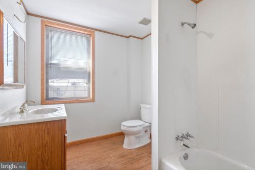 1712 2nd St, Philadelphia PA 19148-1334 exterior