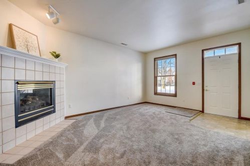 6014 Dell Dr, Madison WI  53718-8200 exterior