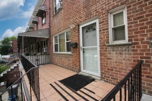 1321 Hicks St, Bronx NY  10469-1703 exterior