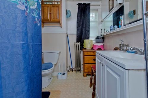 855 Boston Rd, Springfield MA 01119-1331 exterior