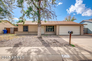 803 El Alba Way, Chandler AZ  85224-1655 exterior