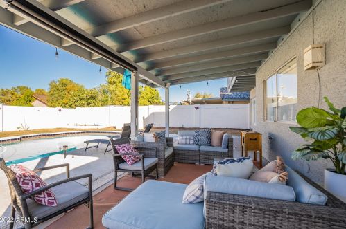 1162 Ivanhoe St, Chandler AZ  85225-3944 exterior