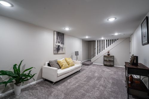 4593 Spencer Pl, Milwaukee WI 53218-4947 exterior