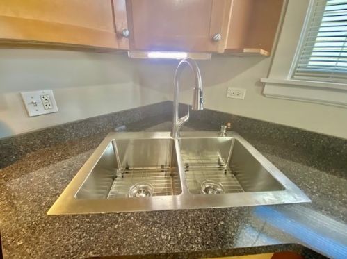 2528 Hamlin Ave, Chicago IL 60655-3916 exterior