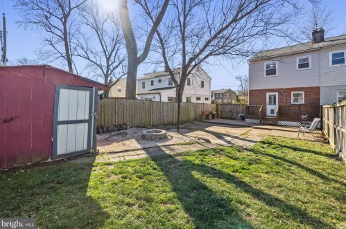 6811 Radcliffe Dr, Alexandria VA 22307-1541 exterior