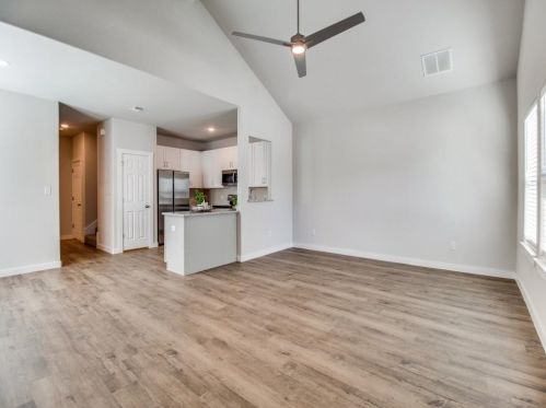 421 Elm St, Denison TX  75021-2428 exterior